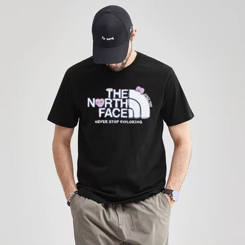 THE NORTH FACE 男女兼用 レトロ クラシック  - Outdoor Sport North Face のレビューと価格